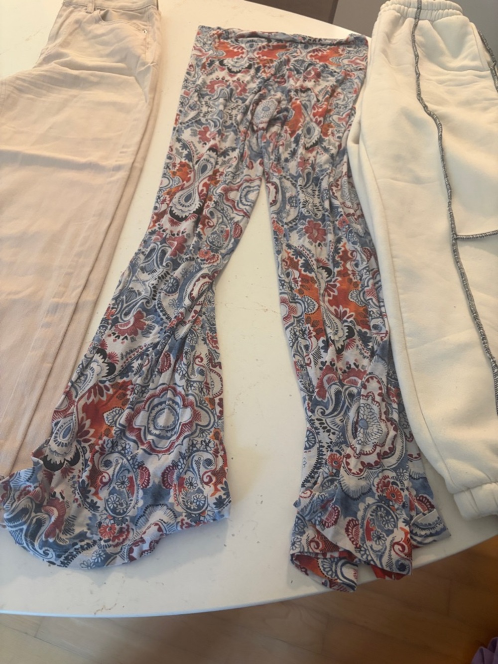 SHEIN Paisley Flare Leggings in Blue & Orange - Picture 2 of 2